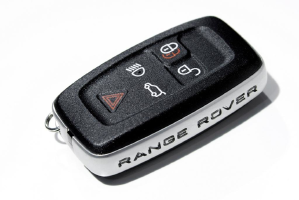  ключ на RANGE ROVER http://autokey.zp.ua/ ( Victor )